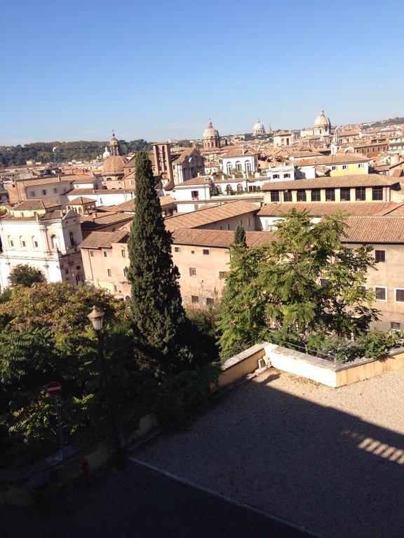 House Maximo At Colosseum Rom Zimmer foto
